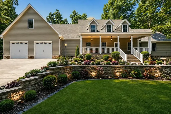 1141 Buttermilk Road Sw, Cave Spring, Georgia 30124