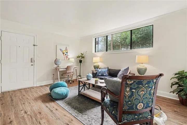 870 Glendale Terrace Ne Unit 11, Atlanta, Georgia 30308