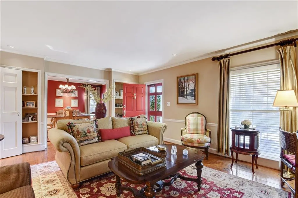 228 Alberta Drive Ne, Atlanta, Georgia 30305, 3 Bedrooms Bedrooms, ,2 BathroomsBathrooms,Residential,Sold,228 Alberta Drive Ne,5801111