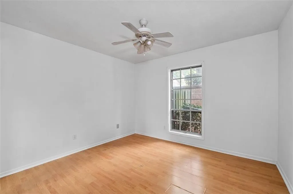 6851 Roswell Road Unit D28, Atlanta, Georgia 30328, 2 Bedrooms Bedrooms, ,2 BathroomsBathrooms,Residential,For Sale,6851 Roswell Road Unit D28,7743766