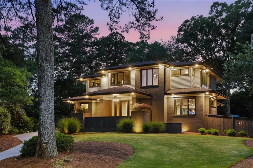 200 Old Ivy Road Ne, Atlanta, Georgia 30342, 6 Bedrooms Bedrooms, 0 ,6 BathroomsBathrooms,Residential,Sold,200 Old Ivy Road Ne,7772154