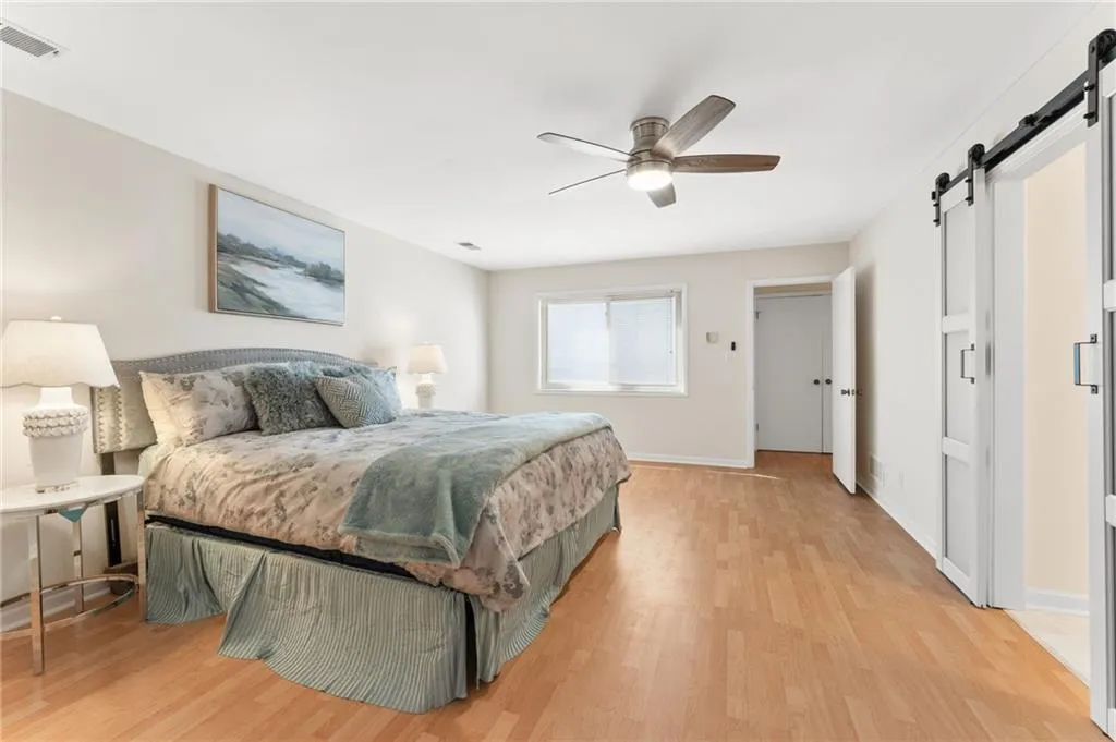 49 Basswood Circle, Atlanta, Georgia 30328, 4 Bedrooms Bedrooms, ,3 BathroomsBathrooms,Residential,Sold,49 Basswood Circle,7705874