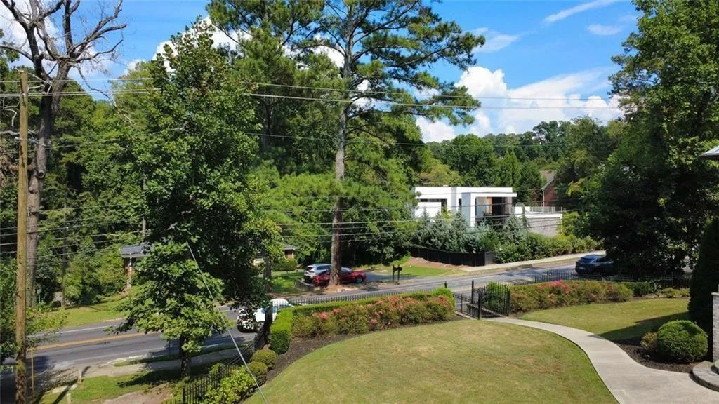 1270 Woods Circle Ne, Brookhaven, Georgia 30324, 3 Bedrooms Bedrooms, 0 ,2 BathroomsBathrooms,Land,For Sale,1270 Woods Circle Ne,7827884