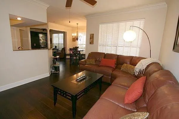 3777 Peachtree Road Unit 611, Brookhaven, Georgia 30319, 2 Bedrooms Bedrooms, ,2 BathroomsBathrooms,Residential,Sold,3777 Peachtree Road Unit 611,5681500