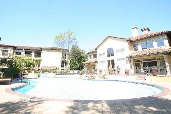 3777 Peachtree Road Unit 611, Brookhaven, Georgia 30319, 2 Bedrooms Bedrooms, ,2 BathroomsBathrooms,Residential,Sold,3777 Peachtree Road Unit 611,5681500