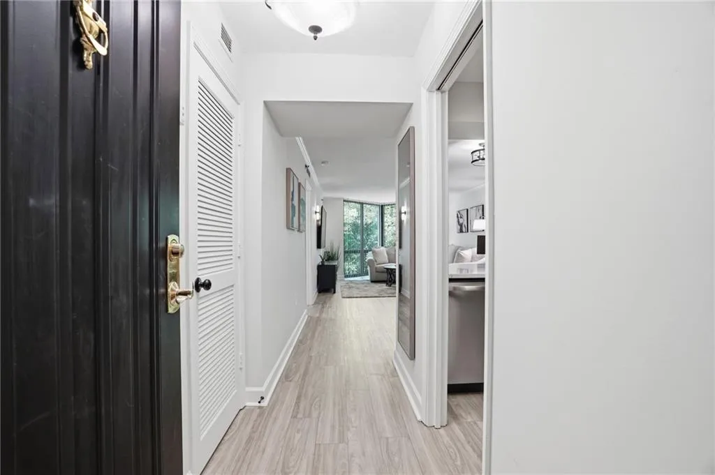 2870 Pharr Court South Nw Unit 207, Atlanta, Georgia 30305, 1 Bedroom Bedrooms, 0 ,1 BathroomBathrooms,Residential,For Sale,2870 Pharr Court South Nw Unit 207,7762316