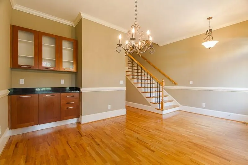 3127 Lenox Road Ne Unit 23, Atlanta, Georgia 30324, 4 Bedrooms Bedrooms, ,4 BathroomsBathrooms,Residential,Sold,3127 Lenox Road Ne Unit 23,5610273