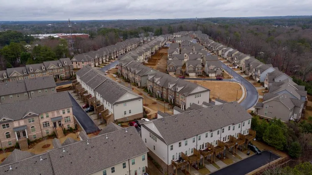 7510 Stoneridge Drive, Atlanta, Georgia 30328, 3 Bedrooms Bedrooms, ,3 BathroomsBathrooms,Residential,Sold,7510 Stoneridge Drive,5791298