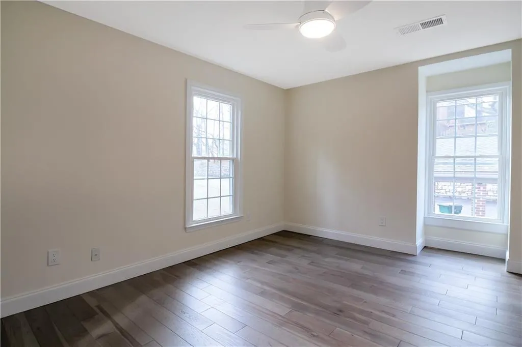 382 The Chace, Sandy Springs, Georgia 30328, 3 Bedrooms Bedrooms, ,3 BathroomsBathrooms,Residential,Sold,382 The Chace,6824449