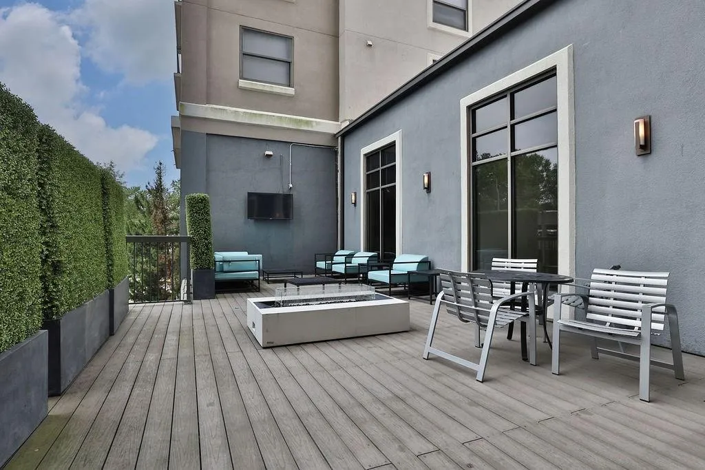 795 Hammond Drive Unit 2104, Atlanta, Georgia 30328, 1 Bedroom Bedrooms, ,1 BathroomBathrooms,Residential,Sold,795 Hammond Drive Unit 2104,7102893