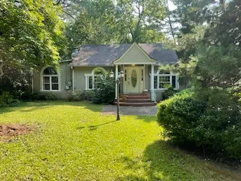 46 Johnson Ferry Road Nw, Sandy Springs, Georgia 30328, 3 Bedrooms Bedrooms, ,2 BathroomsBathrooms,Residential,Sold,46 Johnson Ferry Road Nw,6911325