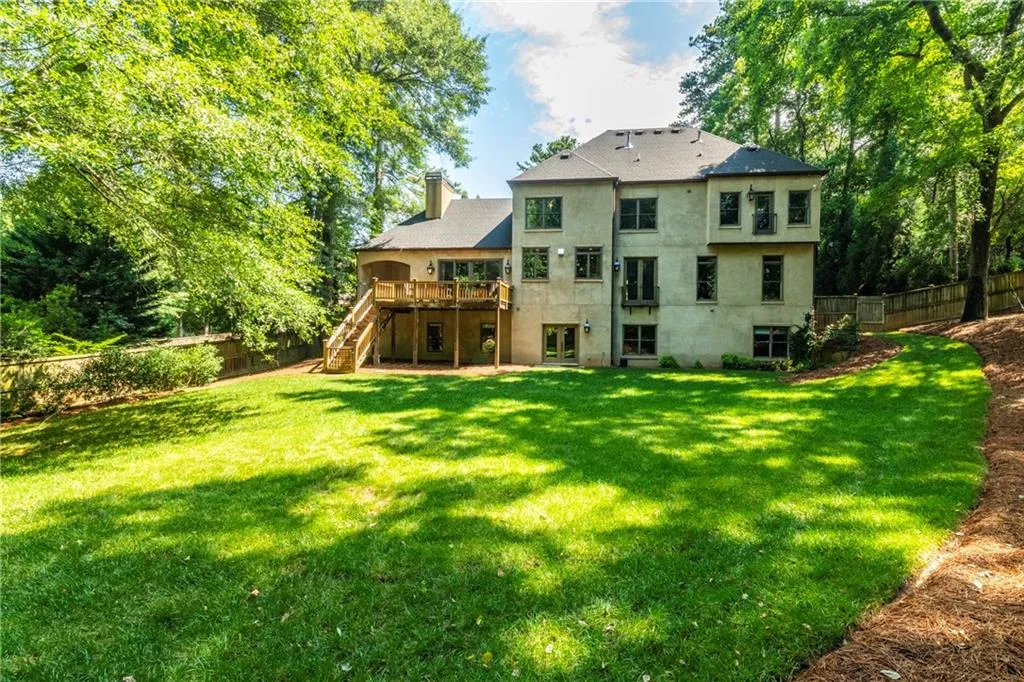4848 Long Island Drive Ne, Atlanta, Georgia 30342, 5 Bedrooms Bedrooms, ,5 BathroomsBathrooms,Residential,Sold,4848 Long Island Drive Ne,6575449