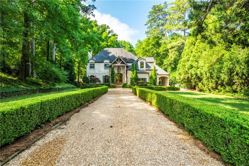 4848 Long Island Drive Ne, Atlanta, Georgia 30342, 5 Bedrooms Bedrooms, ,5 BathroomsBathrooms,Residential,Sold,4848 Long Island Drive Ne,6575449