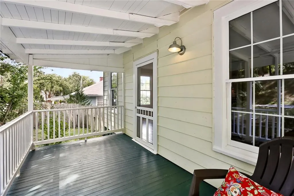 2887 Parrott Avenue Nw, Atlanta, Georgia 30318, 2 Bedrooms Bedrooms, ,1 BathroomBathrooms,Residential,Sold,2887 Parrott Avenue Nw,5742511