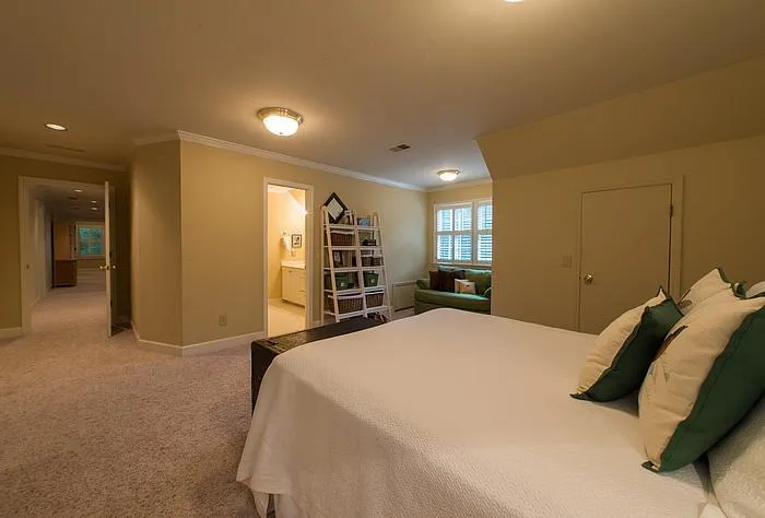 160 Spalding Creek Court, Sandy Springs, Georgia 30350, 6 Bedrooms Bedrooms, ,5 BathroomsBathrooms,Residential,Sold,160 Spalding Creek Court,5560612