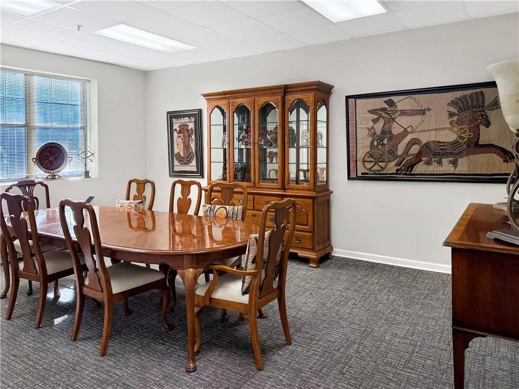 475 Mount Vernon Highway Ne Unit 107a, Atlanta, Georgia 30328, 2 Bedrooms Bedrooms, ,2 BathroomsBathrooms,Residential,For Sale,475 Mount Vernon Highway Ne Unit 107a,7746162