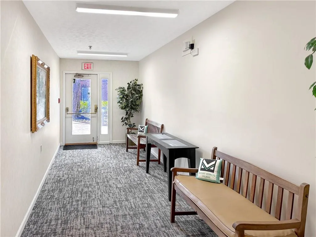 475 Mount Vernon Highway Ne Unit 107a, Atlanta, Georgia 30328, 2 Bedrooms Bedrooms, ,2 BathroomsBathrooms,Residential,For Sale,475 Mount Vernon Highway Ne Unit 107a,7746162