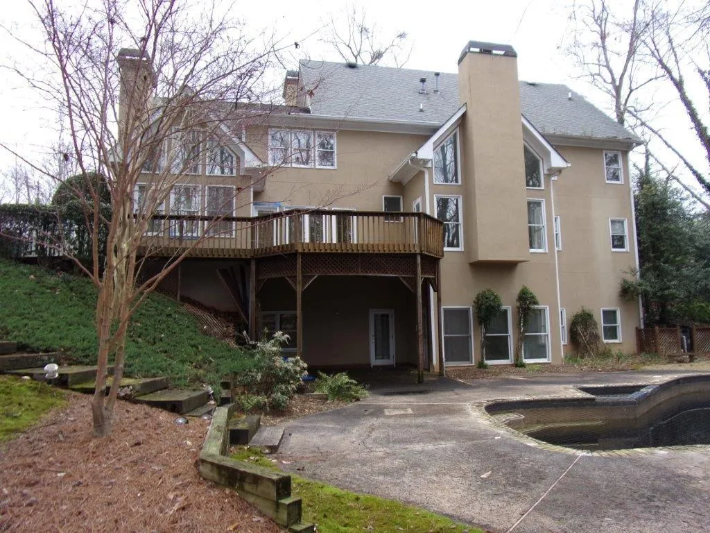 230 Gold Creek Court, Sandy Springs, Georgia 30350, 5 Bedrooms Bedrooms, ,5 BathroomsBathrooms,Residential,Sold,230 Gold Creek Court,6513182