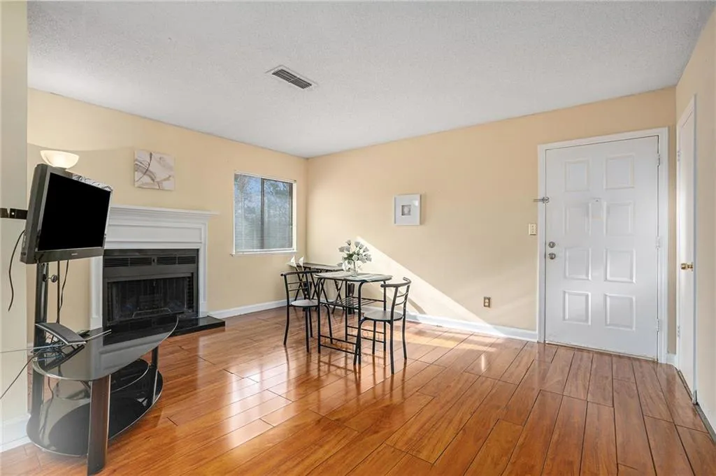 9006 Wingate Way, Atlanta, Georgia 30350, 1 Bedroom Bedrooms, ,1 BathroomBathrooms,Residential,Sold,9006 Wingate Way,7172982
