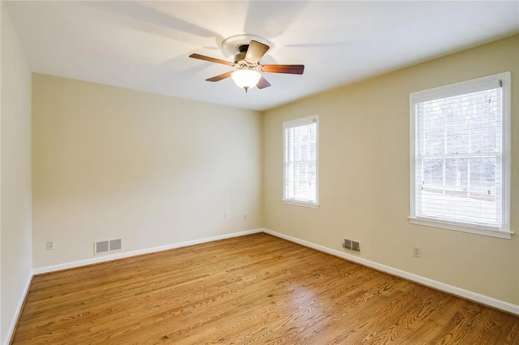 3255 Spalding Drive, Sandy Springs, Georgia 30350, 5 Bedrooms Bedrooms, ,3 BathroomsBathrooms,Residential,Sold,3255 Spalding Drive,6677907