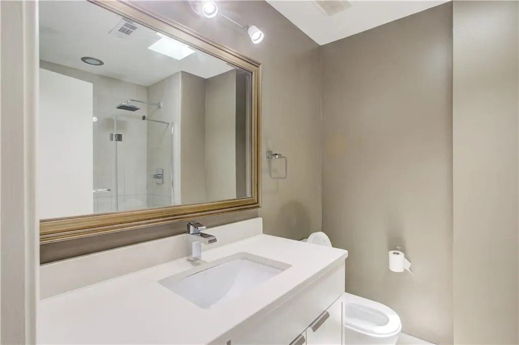 6545 Riverside Drive, Sandy Springs, Georgia 30328, 3 Bedrooms Bedrooms, ,3 BathroomsBathrooms,Residential,Sold,6545 Riverside Drive,6717962