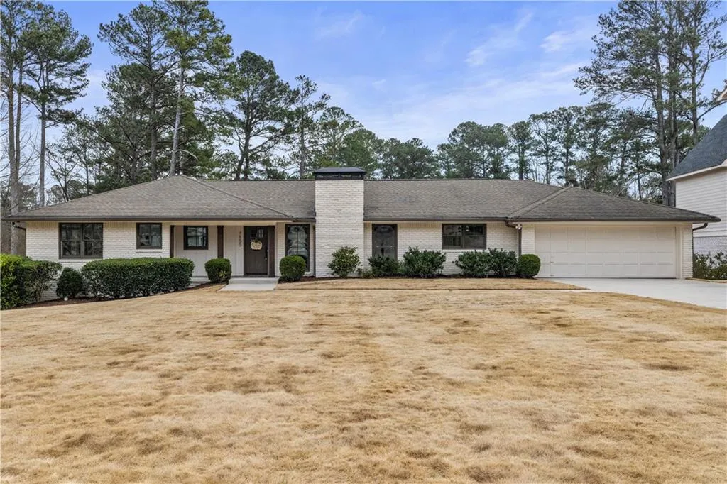 4855 Lansbury Drive, Atlanta, Georgia 30342, 4 Bedrooms Bedrooms, ,4 BathroomsBathrooms,Residential,For Sale,4855 Lansbury Drive,7727767
