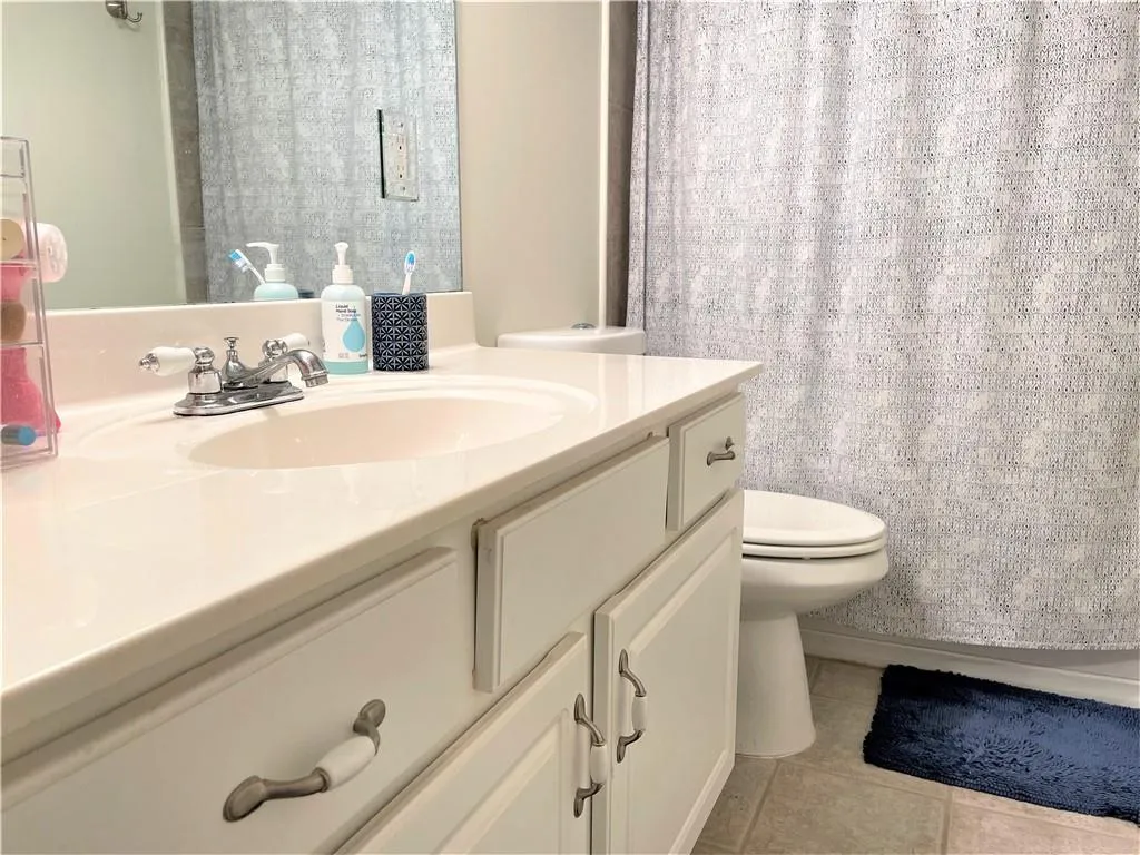 79 Mount Vernon Circle, Sandy Springs, Georgia 30338, 2 Bedrooms Bedrooms, ,2 BathroomsBathrooms,Residential,Sold,79 Mount Vernon Circle,7057785