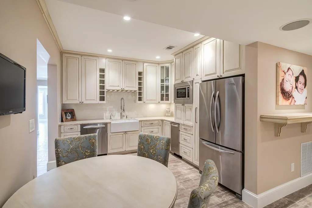 4 Ball Mill Place, Sandy Springs, Georgia 30350, 6 Bedrooms Bedrooms, ,5 BathroomsBathrooms,Residential,Sold,4 Ball Mill Place,5910287