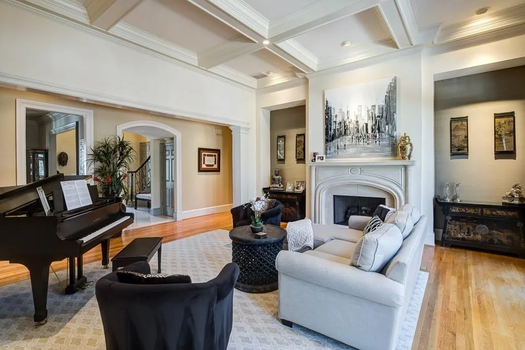 4 Ball Mill Place, Sandy Springs, Georgia 30350, 6 Bedrooms Bedrooms, ,5 BathroomsBathrooms,Residential,Sold,4 Ball Mill Place,5910287