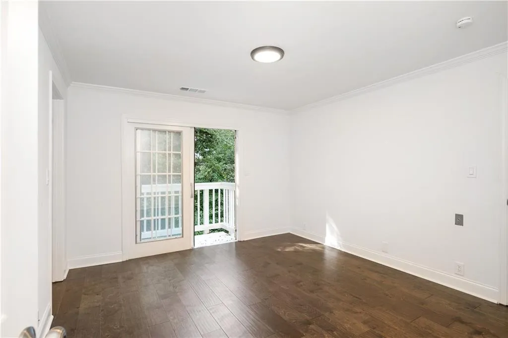 7107 Riverside Drive, Sandy Springs, Georgia 30328, 4 Bedrooms Bedrooms, ,2 BathroomsBathrooms,Residential,Sold,7107 Riverside Drive,6947759