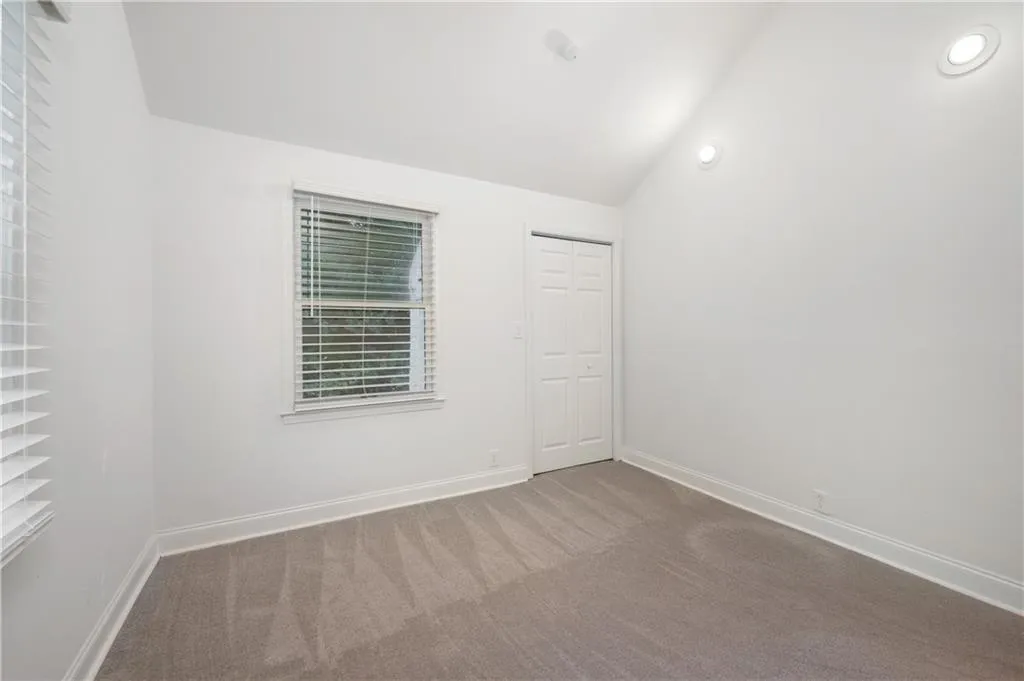 7107 Riverside Drive, Sandy Springs, Georgia 30328, 4 Bedrooms Bedrooms, ,2 BathroomsBathrooms,Residential,Sold,7107 Riverside Drive,6947759