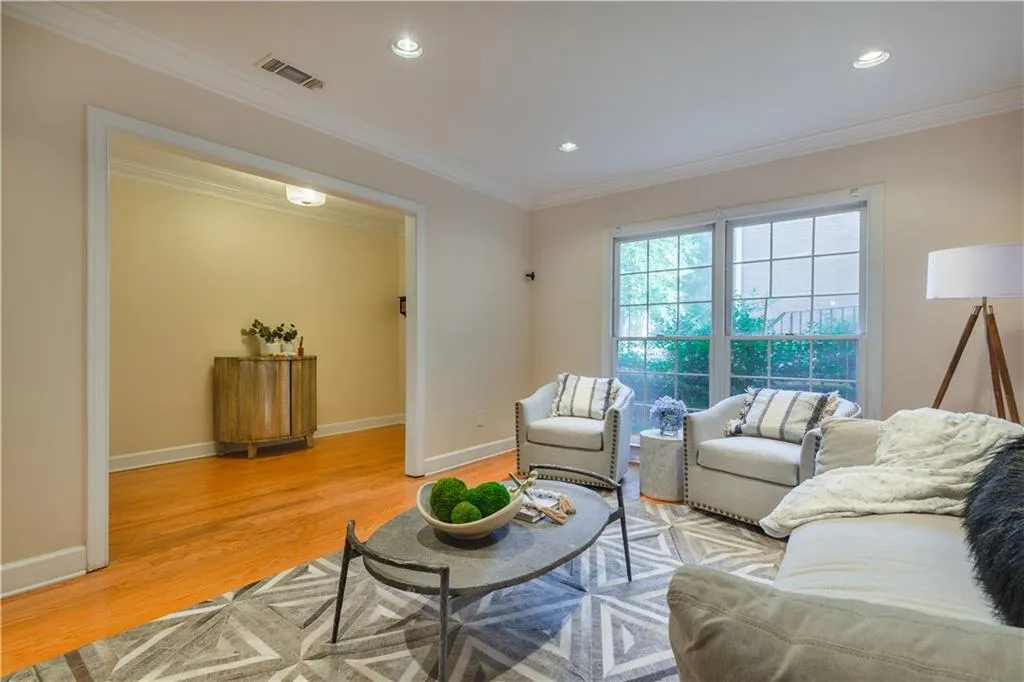 23 Mount Vernon Circle, Atlanta, Georgia 30338, 2 Bedrooms Bedrooms, ,2 BathroomsBathrooms,Residential,Sold,23 Mount Vernon Circle,6950078