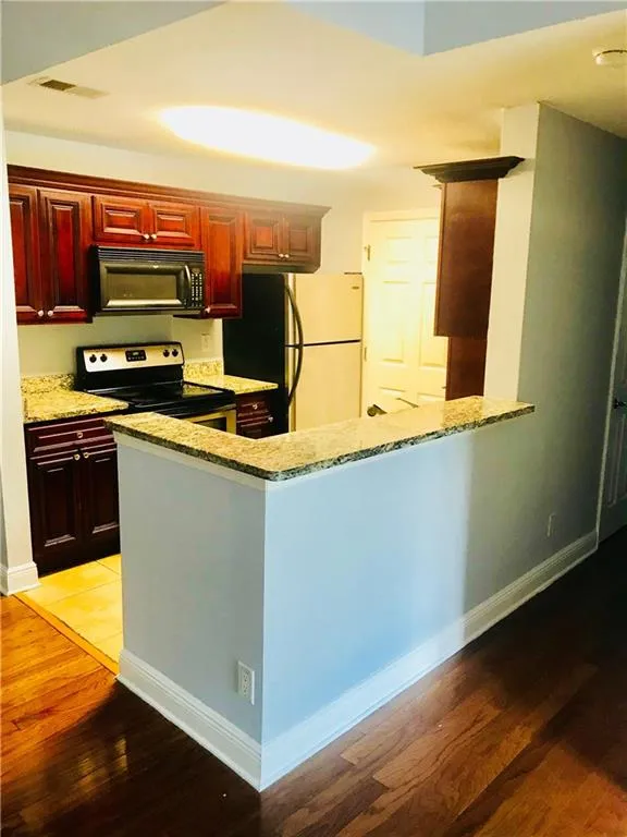 8307 Santa Fe Parkway, Atlanta, Georgia 30350, 3 Bedrooms Bedrooms, ,2 BathroomsBathrooms,Residential,Sold,8307 Santa Fe Parkway,6005250