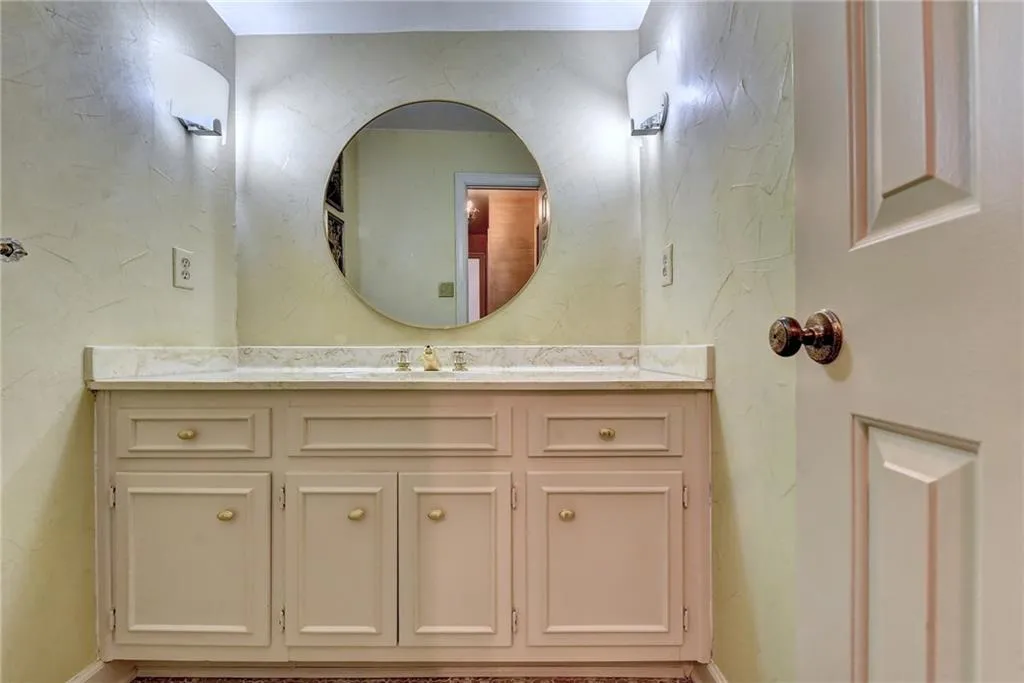 8145 Habersham Waters Road, Sandy Springs, Georgia 30350, 4 Bedrooms Bedrooms, ,3 BathroomsBathrooms,Residential,Sold,8145 Habersham Waters Road,6825158 8145 Habersham Waters Road, Sandy Springs, Georgia 30350, 4 Bedrooms Bedrooms, ,3 BathroomsBathrooms,Residential,Sold,8145 Habersham Waters Road,6825158