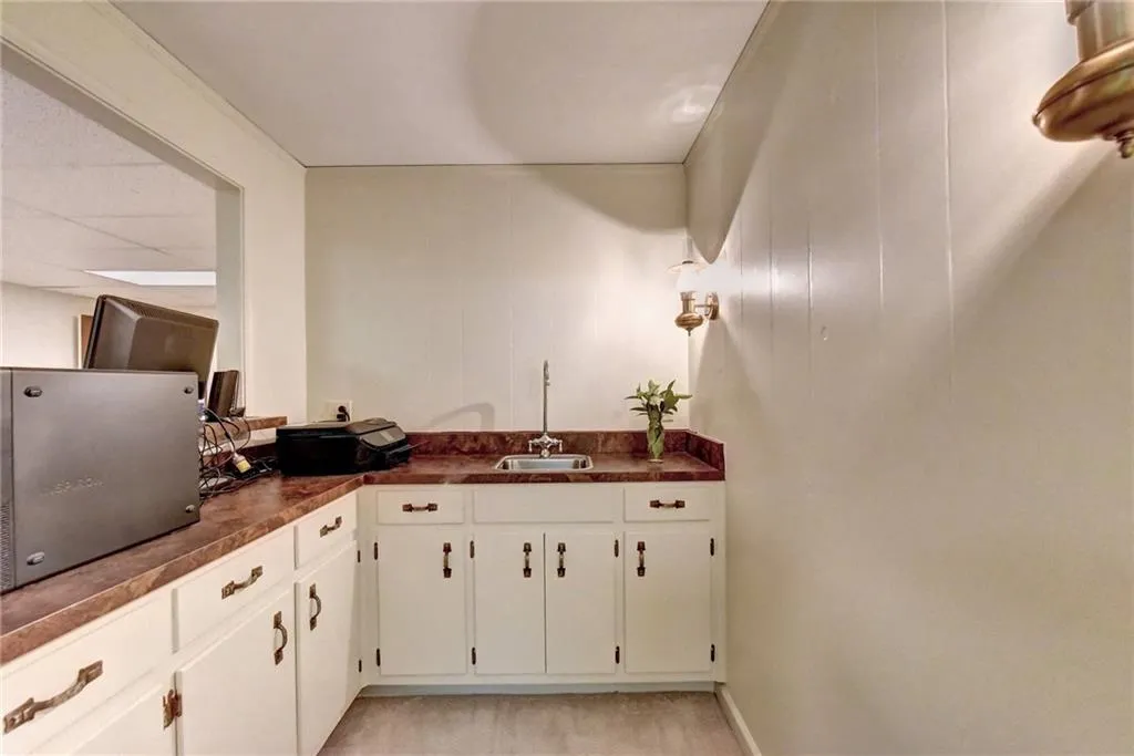 8145 Habersham Waters Road, Sandy Springs, Georgia 30350, 4 Bedrooms Bedrooms, ,3 BathroomsBathrooms,Residential,Sold,8145 Habersham Waters Road,6825158 8145 Habersham Waters Road, Sandy Springs, Georgia 30350, 4 Bedrooms Bedrooms, ,3 BathroomsBathrooms,Residential,Sold,8145 Habersham Waters Road,6825158