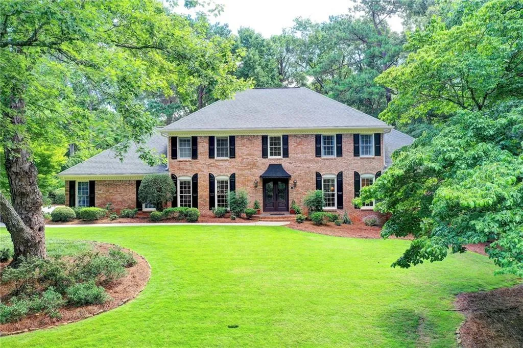 8145 Habersham Waters Road, Sandy Springs, Georgia 30350, 4 Bedrooms Bedrooms, ,3 BathroomsBathrooms,Residential,Sold,8145 Habersham Waters Road,6825158 8145 Habersham Waters Road, Sandy Springs, Georgia 30350, 4 Bedrooms Bedrooms, ,3 BathroomsBathrooms,Residential,Sold,8145 Habersham Waters Road,6825158