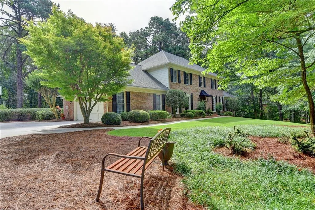 8145 Habersham Waters Road, Sandy Springs, Georgia 30350, 4 Bedrooms Bedrooms, ,3 BathroomsBathrooms,Residential,Sold,8145 Habersham Waters Road,6825158 8145 Habersham Waters Road, Sandy Springs, Georgia 30350, 4 Bedrooms Bedrooms, ,3 BathroomsBathrooms,Residential,Sold,8145 Habersham Waters Road,6825158