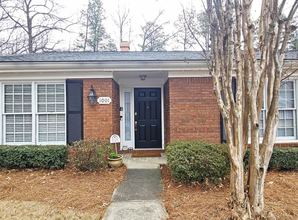 1001 Dunwoody Chace Unit 1001, Sandy Springs, Georgia 30328, 3 Bedrooms Bedrooms, ,3 BathroomsBathrooms,Residential,Sold,1001 Dunwoody Chace Unit 1001,7347348