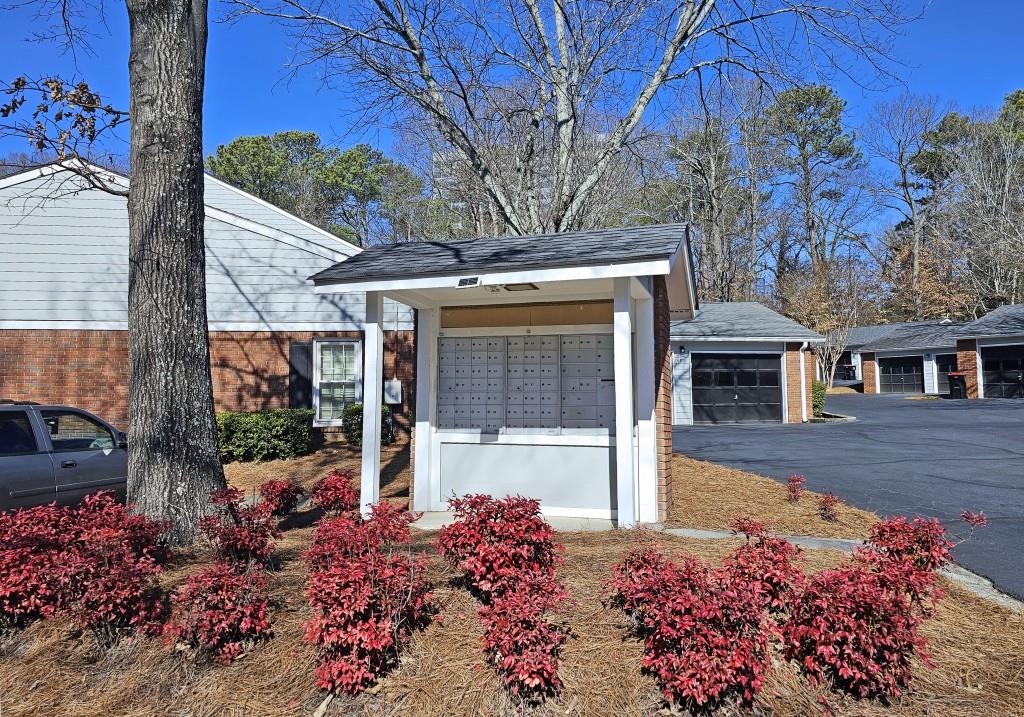 1001 Dunwoody Chace Unit 1001, Sandy Springs, Georgia 30328, 3 Bedrooms Bedrooms, ,3 BathroomsBathrooms,Residential,Sold,1001 Dunwoody Chace Unit 1001,7347348