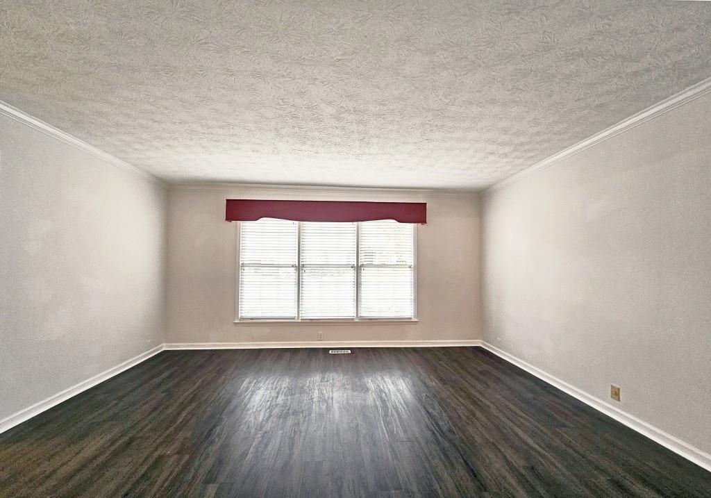 1001 Dunwoody Chace Unit 1001, Sandy Springs, Georgia 30328, 3 Bedrooms Bedrooms, ,3 BathroomsBathrooms,Residential,Sold,1001 Dunwoody Chace Unit 1001,7347348