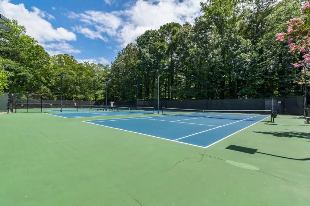 7220 Twin Branch Road, Atlanta, Georgia 30328, 4 Bedrooms Bedrooms, ,2 BathroomsBathrooms,Residential,Sold,7220 Twin Branch Road,6057137