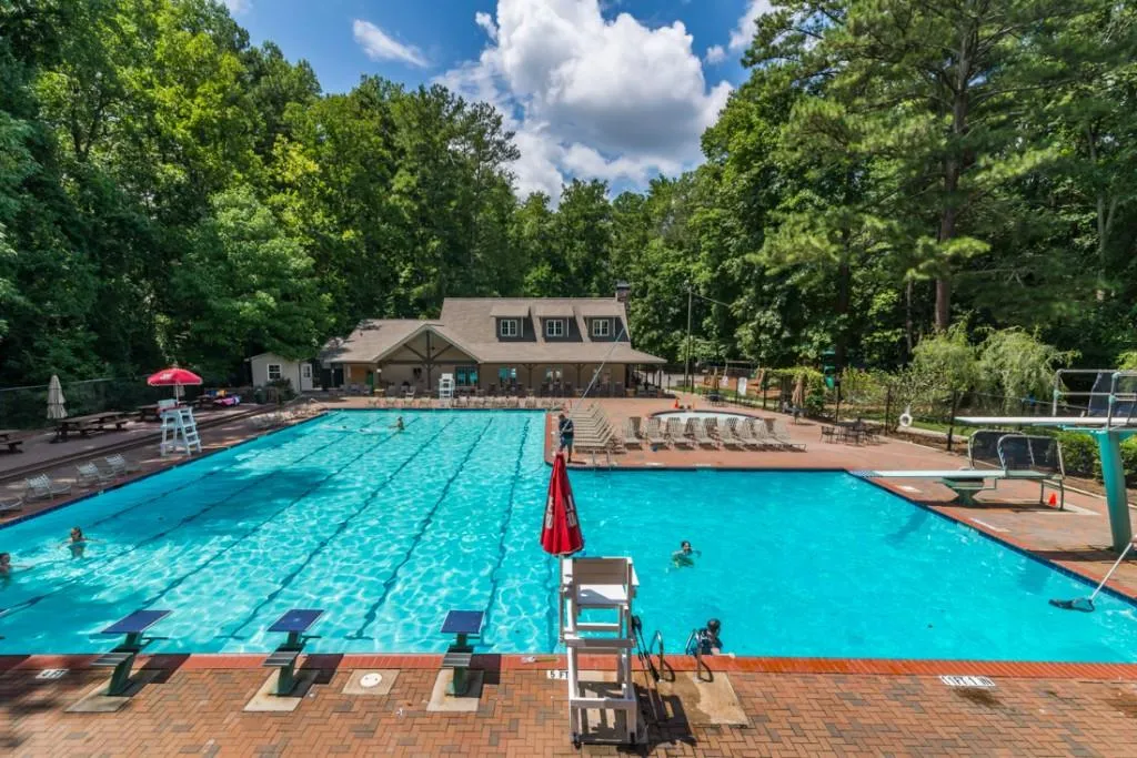 7220 Twin Branch Road, Atlanta, Georgia 30328, 4 Bedrooms Bedrooms, ,2 BathroomsBathrooms,Residential,Sold,7220 Twin Branch Road,6057137