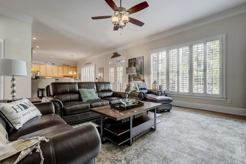 475 Wembley Circle, Sandy Springs, Georgia 30328, 4 Bedrooms Bedrooms, ,4 BathroomsBathrooms,Residential,Sold,475 Wembley Circle,6705183