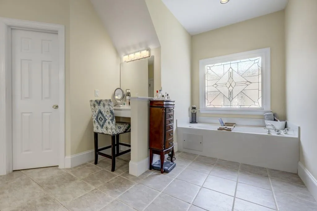 475 Wembley Circle, Sandy Springs, Georgia 30328, 4 Bedrooms Bedrooms, ,4 BathroomsBathrooms,Residential,Sold,475 Wembley Circle,6705183