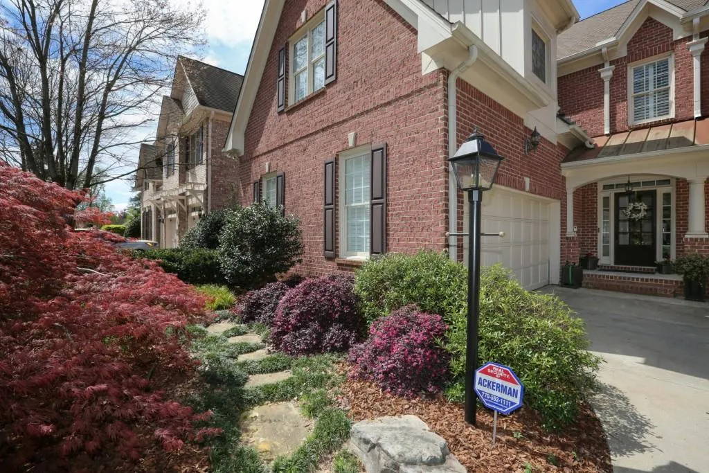 475 Wembley Circle, Sandy Springs, Georgia 30328, 4 Bedrooms Bedrooms, ,4 BathroomsBathrooms,Residential,Sold,475 Wembley Circle,6705183
