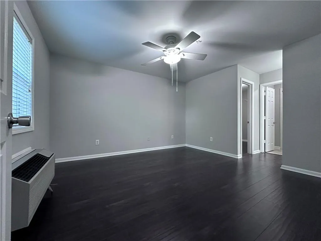 4244 River Green Drive Nw Unit 111, Atlanta, Georgia 30327, 3 Bedrooms Bedrooms, ,2 BathroomsBathrooms,Residential,For Sale,4244 River Green Drive Nw Unit 111,7522054