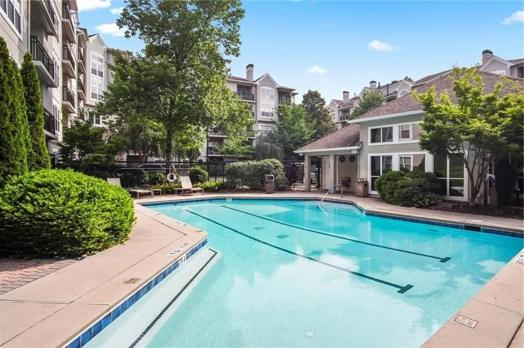 4244 River Green Drive Nw Unit 111, Atlanta, Georgia 30327, 3 Bedrooms Bedrooms, ,2 BathroomsBathrooms,Residential,For Sale,4244 River Green Drive Nw Unit 111,7522054