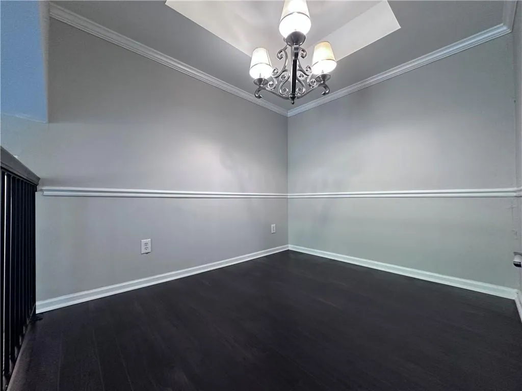 4244 River Green Drive Nw Unit 111, Atlanta, Georgia 30327, 3 Bedrooms Bedrooms, ,2 BathroomsBathrooms,Residential,For Sale,4244 River Green Drive Nw Unit 111,7522054