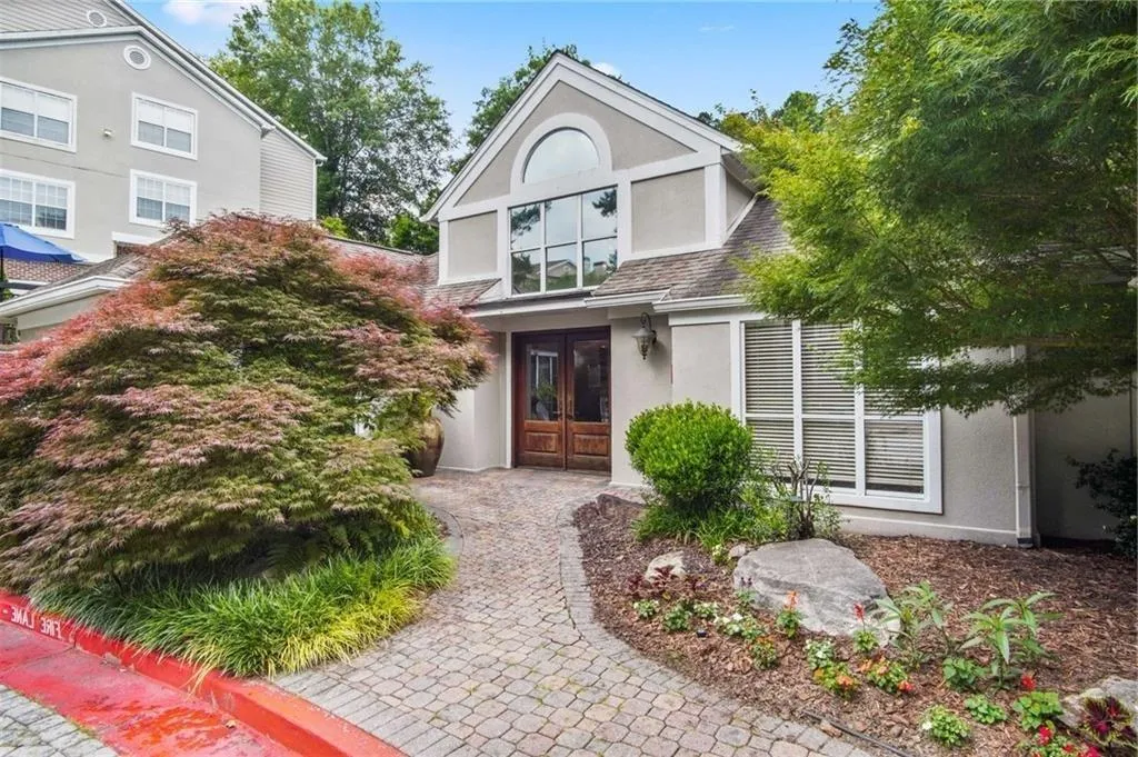 4244 River Green Drive Nw Unit 111, Atlanta, Georgia 30327, 3 Bedrooms Bedrooms, ,2 BathroomsBathrooms,Residential,For Sale,4244 River Green Drive Nw Unit 111,7522054