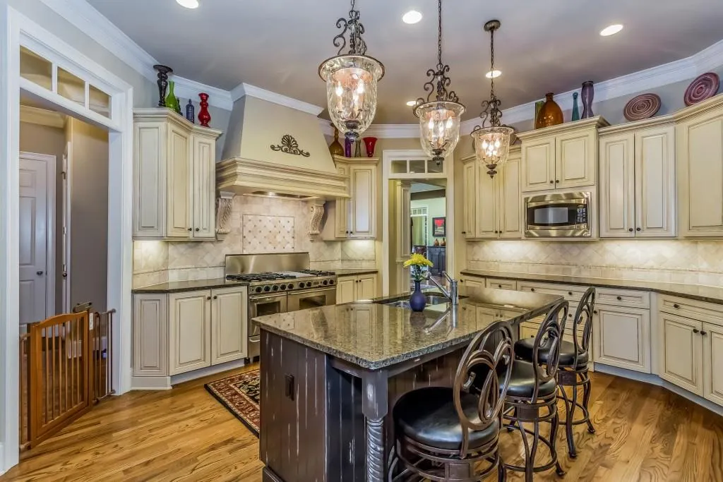 353 Caruso Court, Atlanta, Georgia 30350, 6 Bedrooms Bedrooms, ,5 BathroomsBathrooms,Residential,Sold,353 Caruso Court,5639675